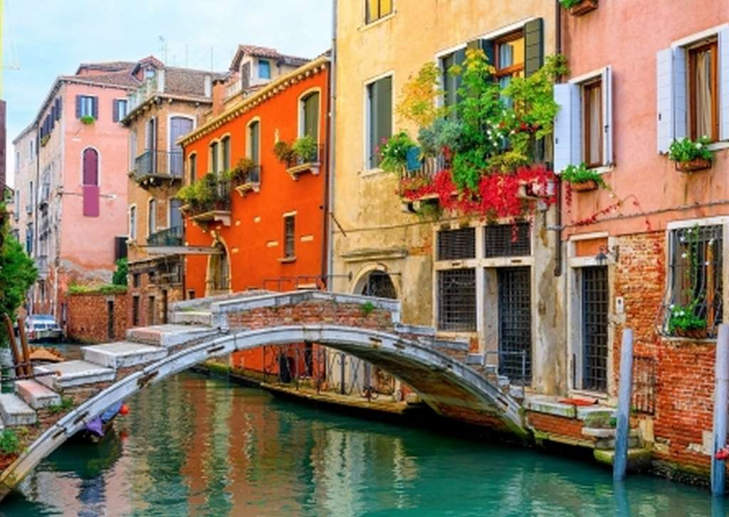 Холст с красками по номерам 22х30 см. Яркие венецианские кварталы (Арт. HS284) (Вид 1)