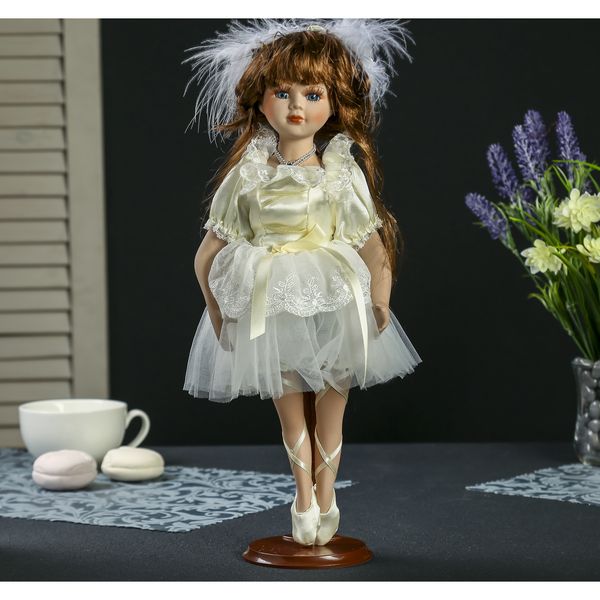 Кукла коллекционная керамика Балерина в платье цвета сливок 35 см   3624544 (Вид 1)