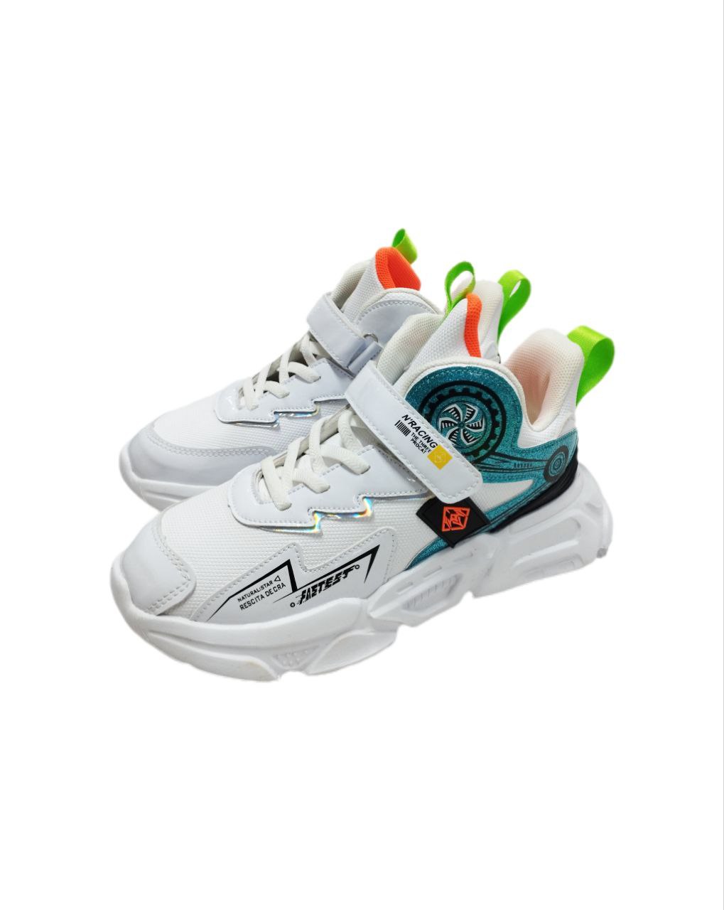 кроссовки белые  2899 р35