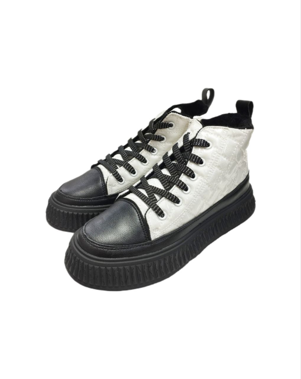 Ботинки дев белые р34