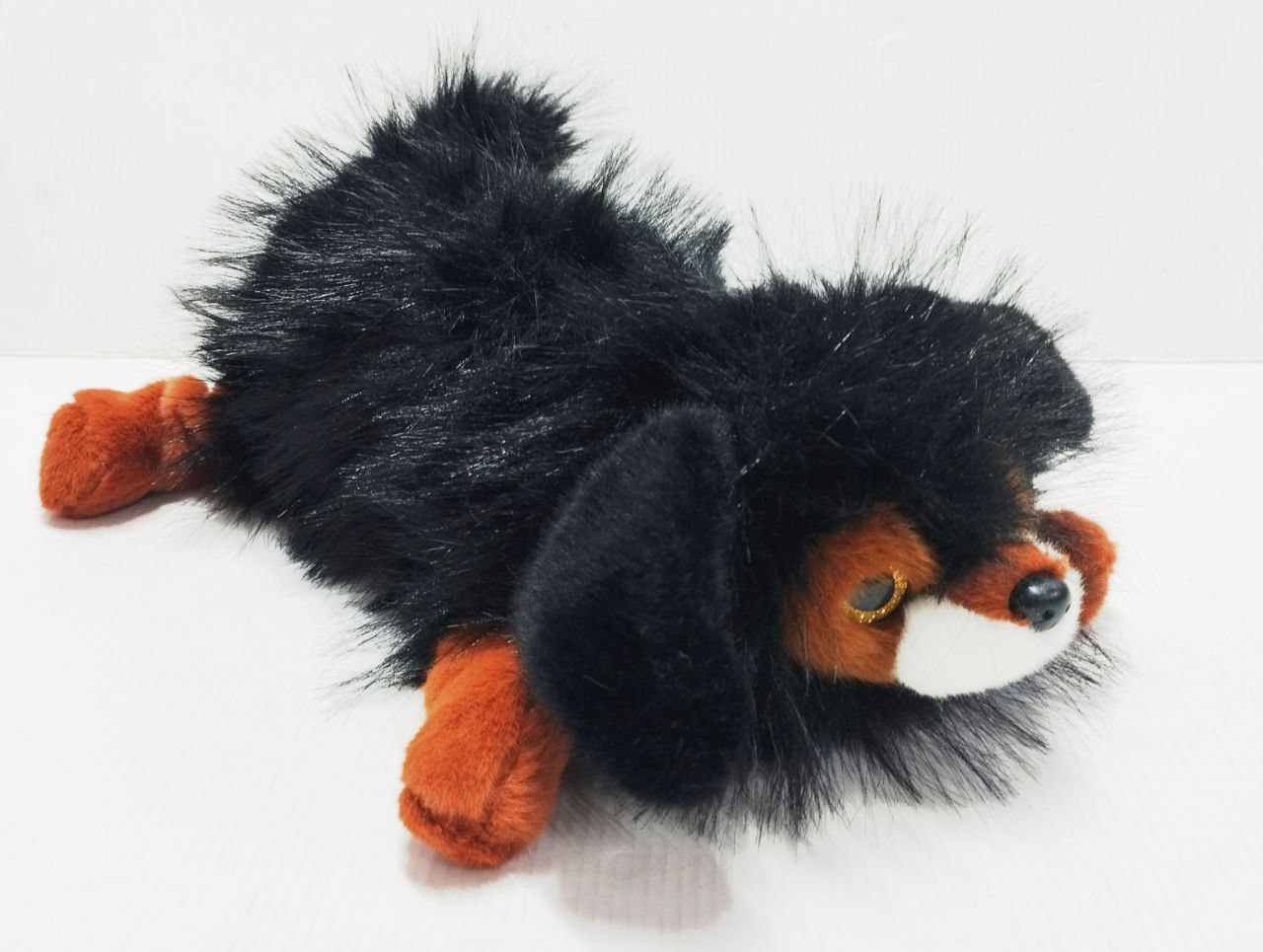 Мягкая игрушка собачка,цвет черный/коричневый ,30 см арт.K555-443