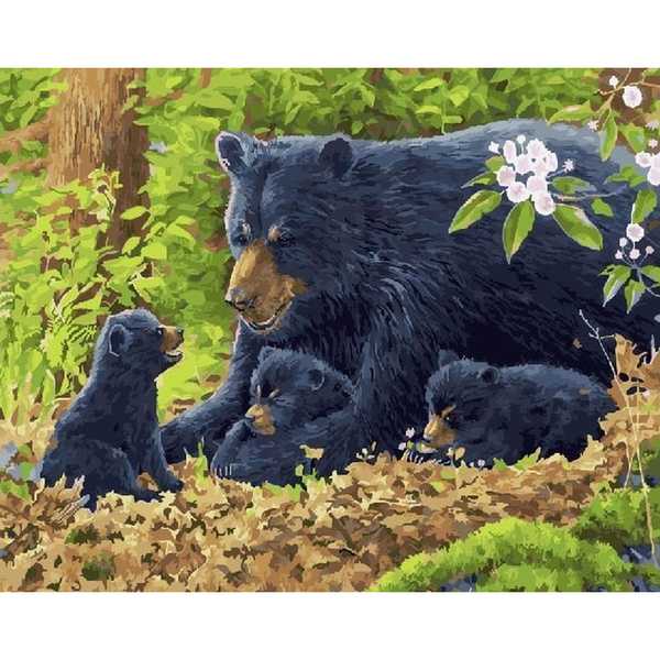 Картина по номерам  Медвежата с медведицей 40х50 см