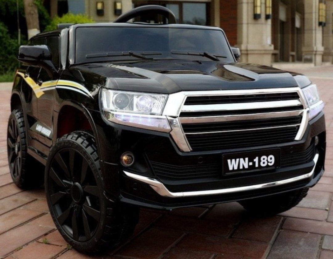 Электромобиль  2WD арт.W-189 черный