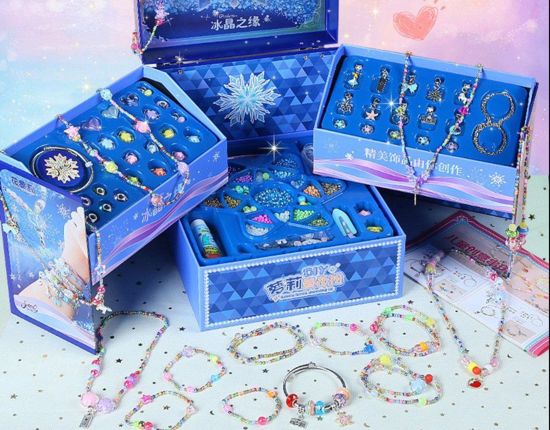 Подарочный набор для создания браслетов с шармами арт.955-85 (Вид 2)