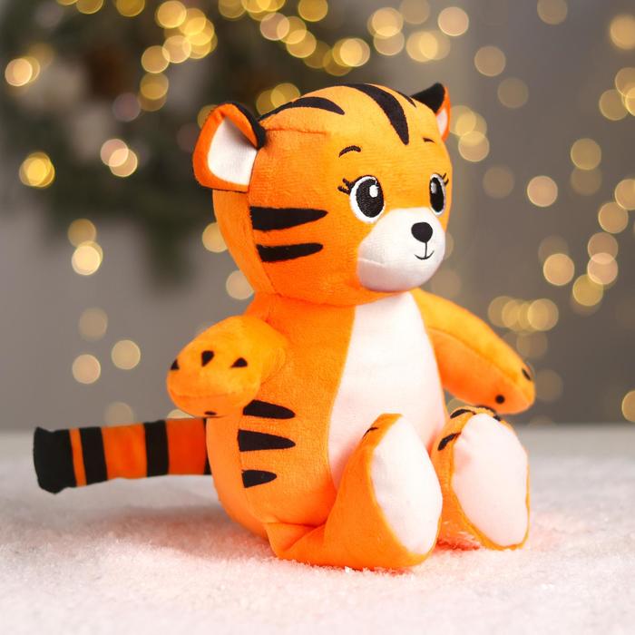 POMPOSHKI Мягкая игрушка Новогодний тигр 21 см  6903931 (Вид 3)