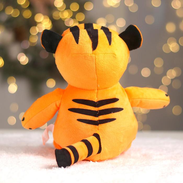 POMPOSHKI Мягкая игрушка Новогодний тигр 21 см  6903931 (Вид 4)
