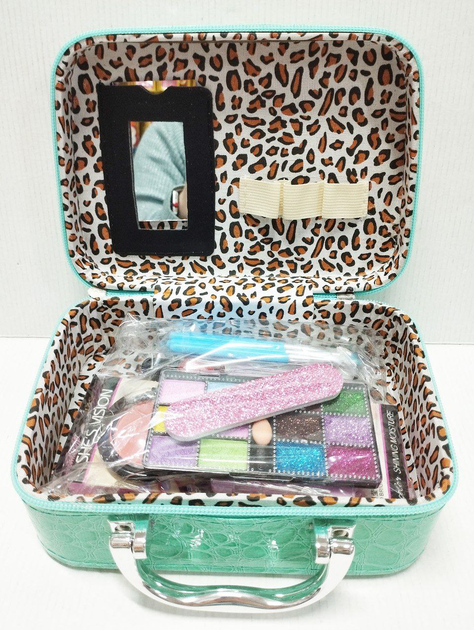 Набор декоративной косметики арт.D17-C010 (Вид 2)