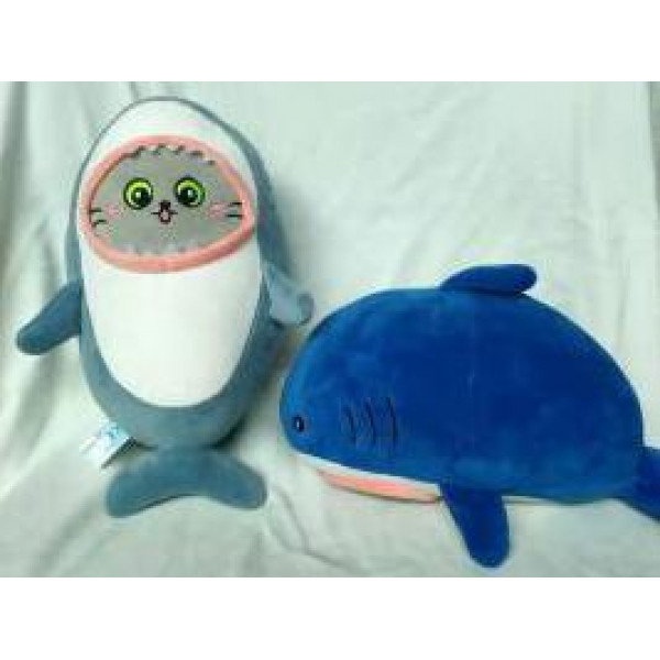 Мягкая игрушка (23-25см) Котенок в костюме акулы (2 вида микс) (арт. XMR-96) (Вид 1)
