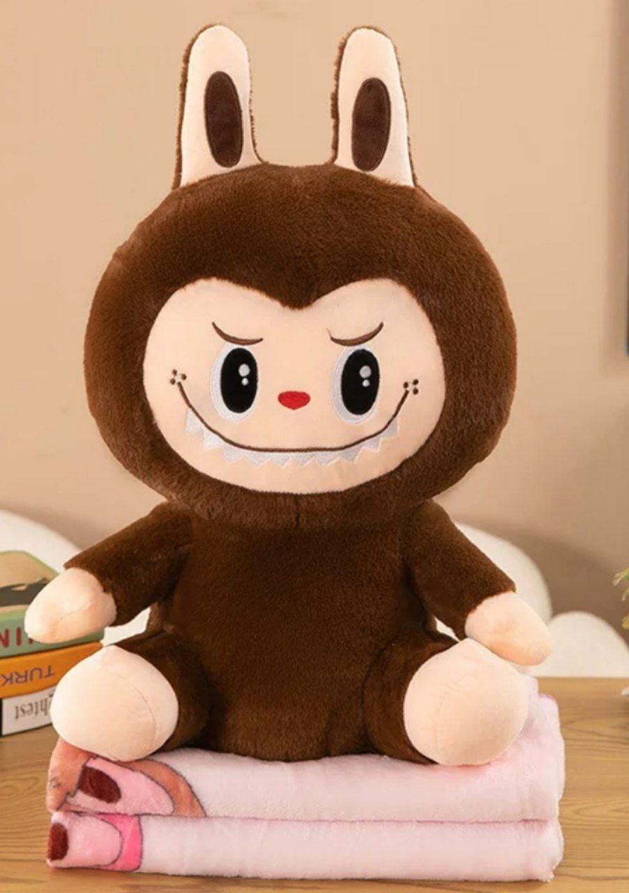 Мягкая игрушка лабубу с пледом коричневый 55 см